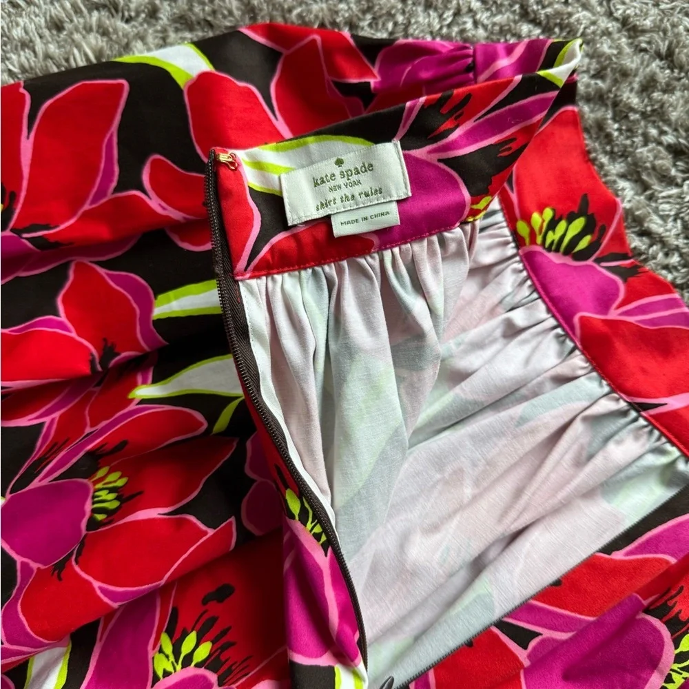 Kate Spade Coreen Cupcake Magenta Floral Preppy Fun Skirt Size 2 - Picture 9 of 11